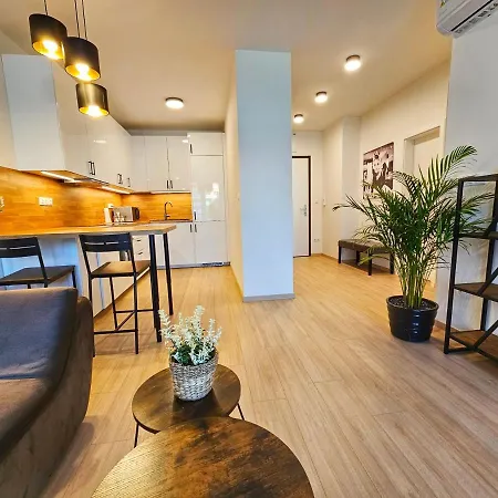 2 Apartment, New Building, Bosakova Street, 28 Апартаменти Братислава