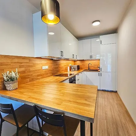 2 Apartment, New Building, Bosakova Street, 28 * Братислава